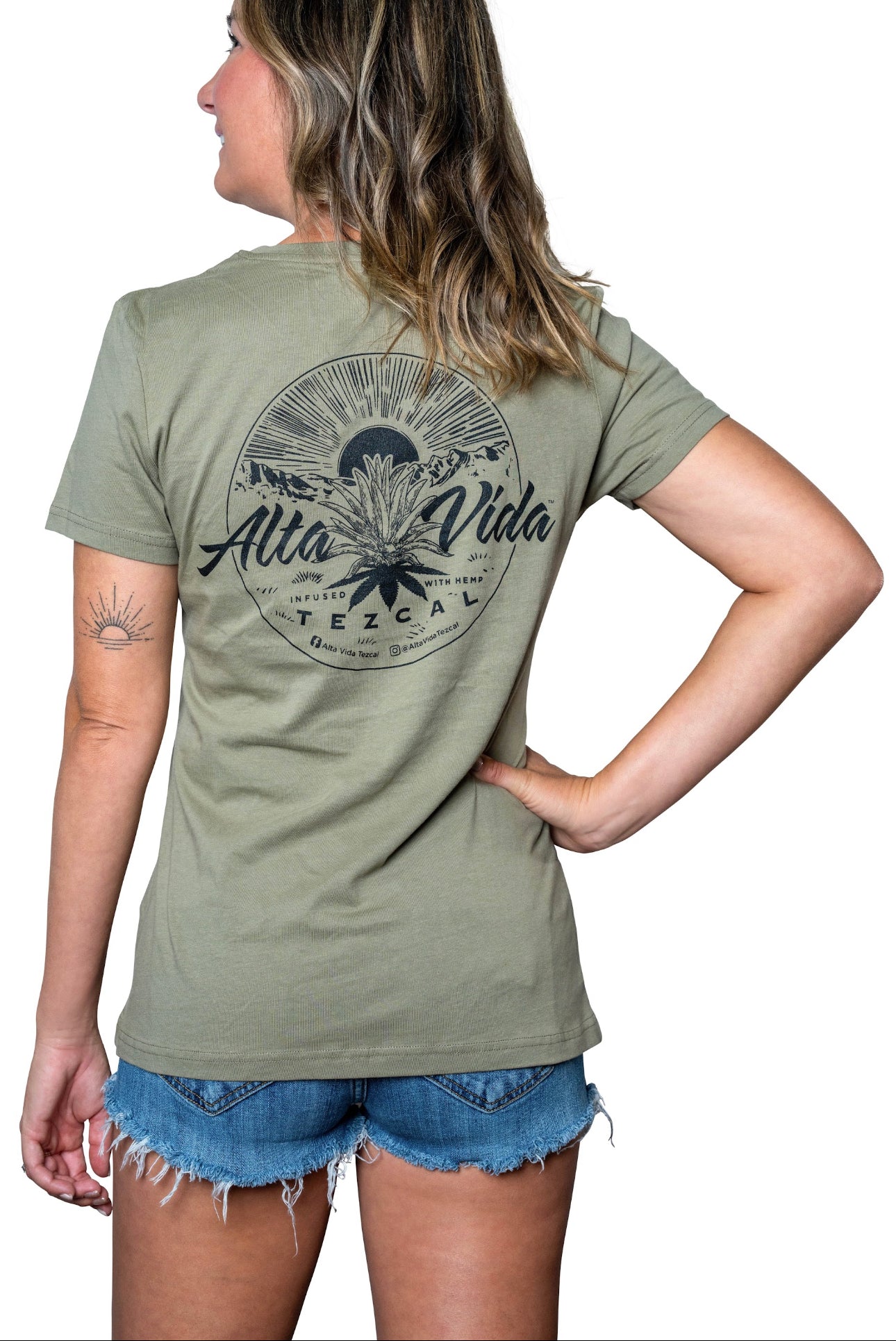 Graphic Dessert Tee Women